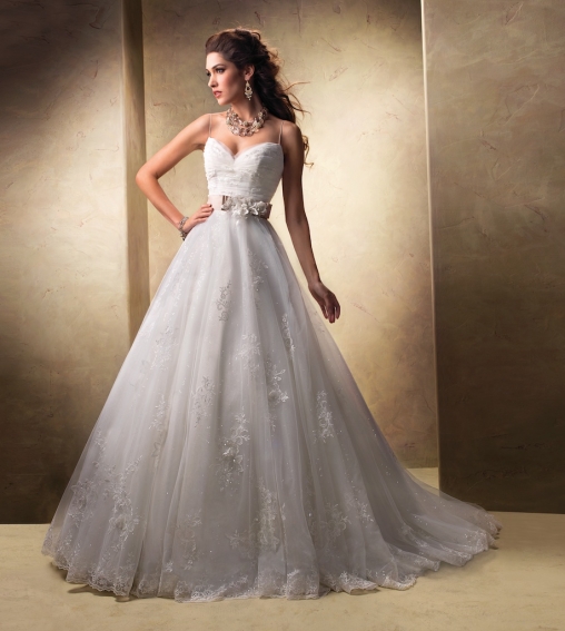 Wedding Dresses Cornwall 10